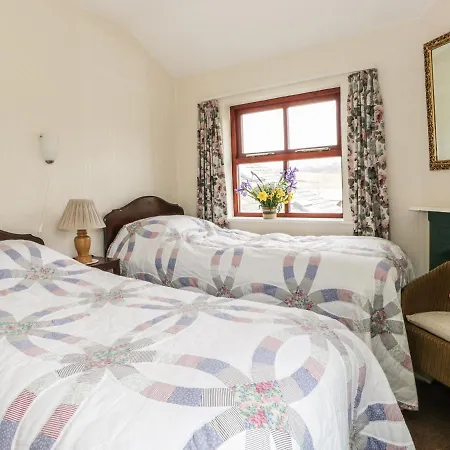 Wharf Holiday home *